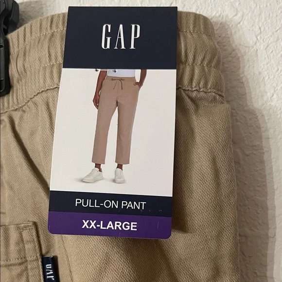 GAP Women's Tan Pull-On Chinos - Picture 1 of 6